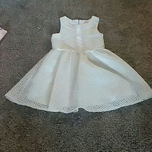 Girls dress